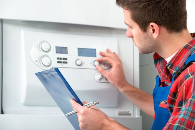 plumbing services in Corona, CA