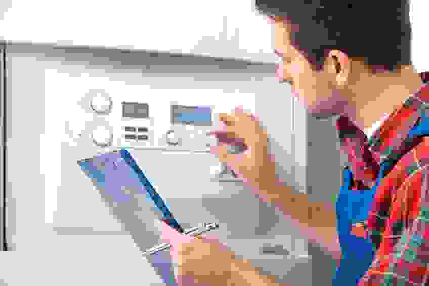 plumbing services in Corona, CA