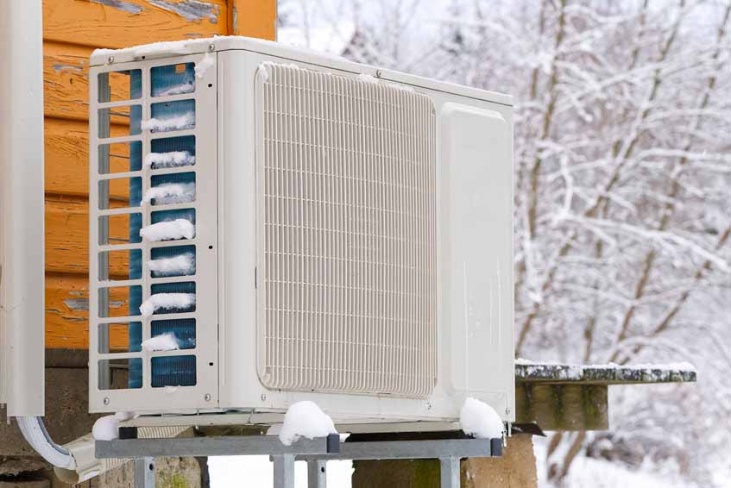 Why Scheduling Air Conditioning Maintenance During Winter Makes Sense